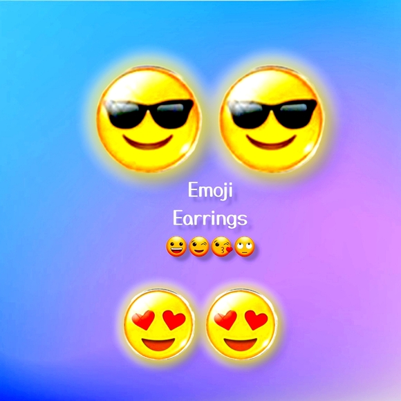 🟣 Emoji Earrings SET OF 2 Assorted Expressions Stud Earrings nwt - Picture 2 of 5